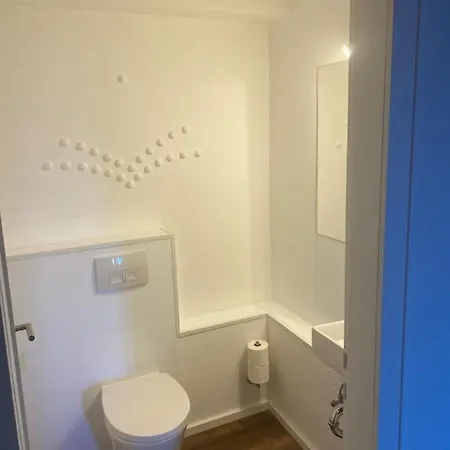 Haus In * Esch (Rhineland-Palatinate)